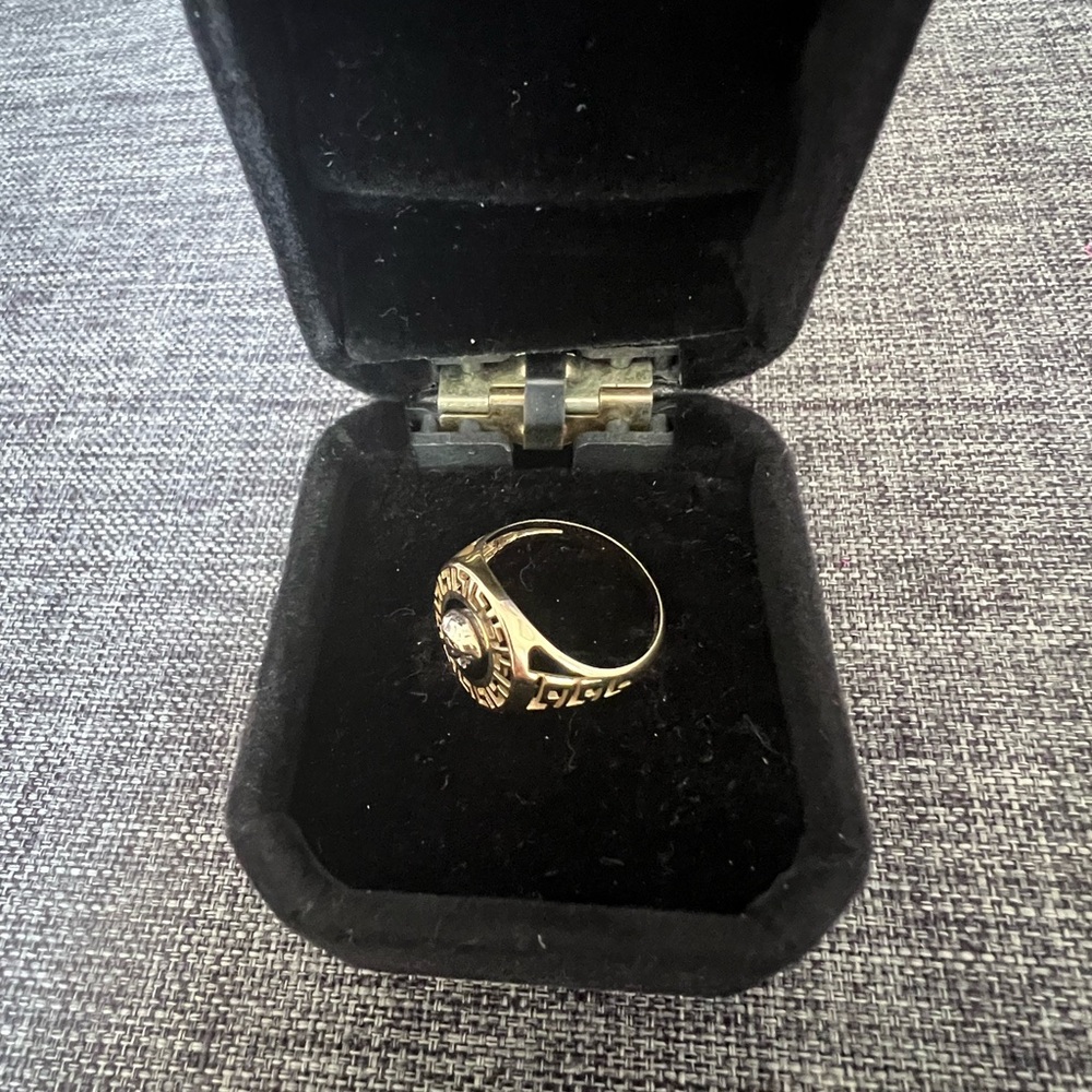 VERSACE RING SOLID 10K GOLD - Picture 3 of 5
